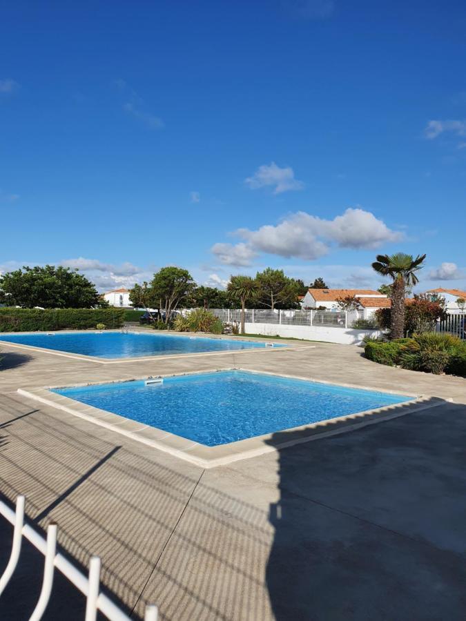 Maison Les Embruns Avec Piscine Collective La Faute-sur-Mer Bagian luar foto